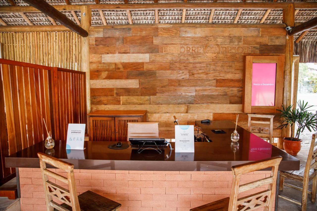 La Torre Resort All Inclusive Porto Seguro Exteriér fotografie Reception desk at the airport